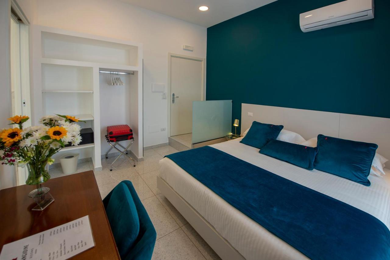 Le Angioine Rooms Nápoly Kültér fotó