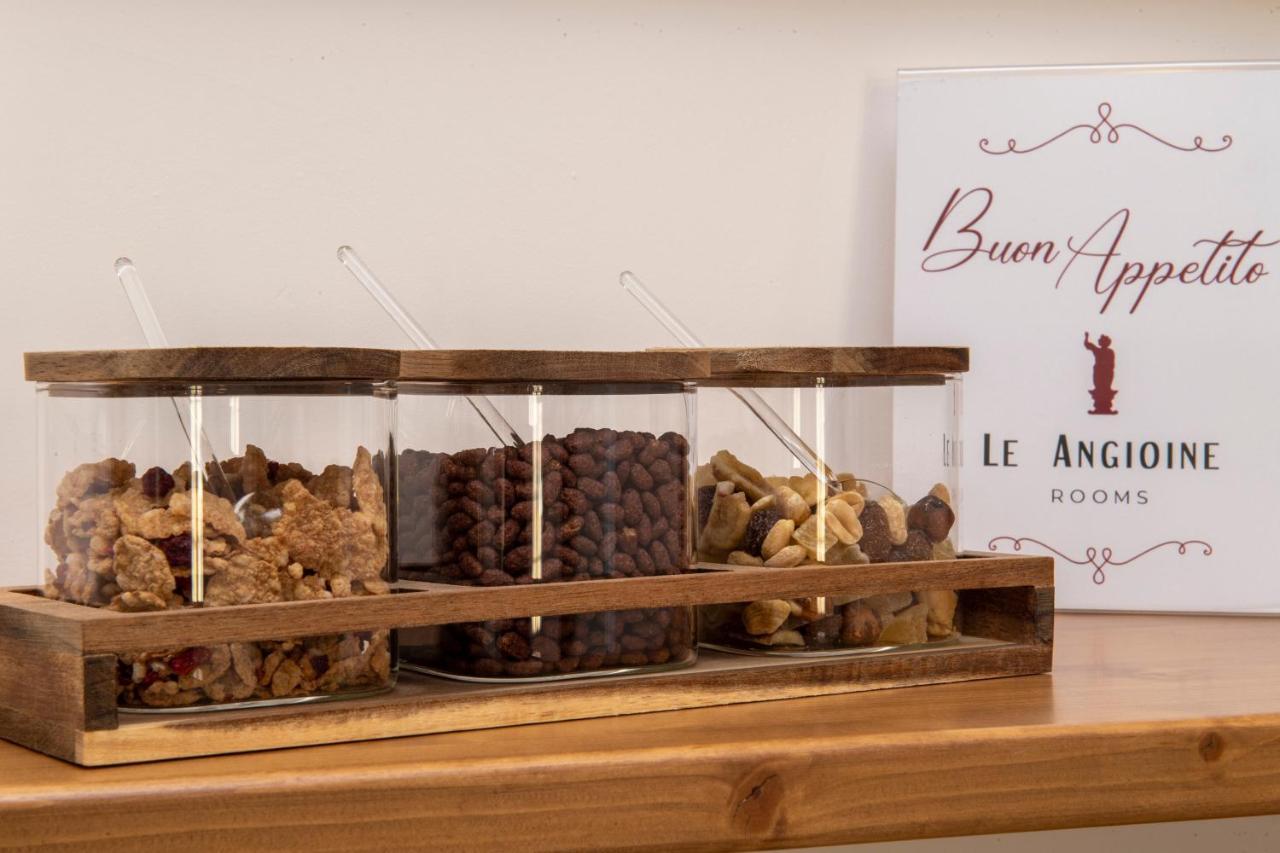 Le Angioine Rooms Nápoly Kültér fotó